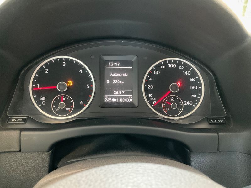 Volkswagen Tiguan 2.0 TDI Trend & Fun BlueMotion Tech 2013 – снимка 18