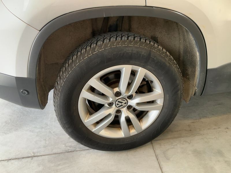 Volkswagen Tiguan 2.0 TDI Trend & Fun BlueMotion Tech 2013 – снимка 9