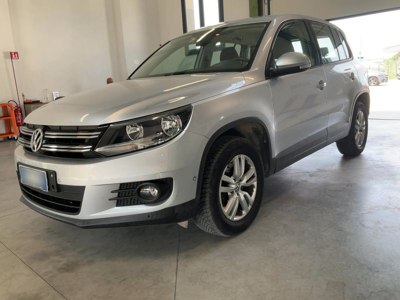 Volkswagen Tiguan 2.0 TDI Trend & Fun BlueMotion Tech 2013 – снимка 1