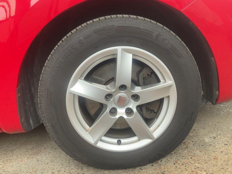 Seat Alhambra 2.0 TDI Style 2012 – снимка 11