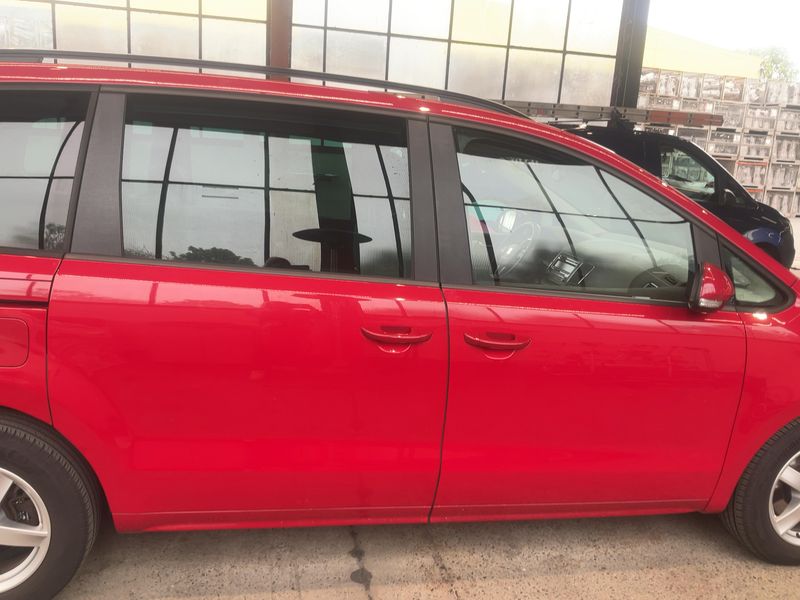 Seat Alhambra 2.0 TDI Style 2012 – снимка 10