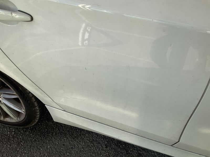 BMW 1er 120d 2009 – снимка 22
