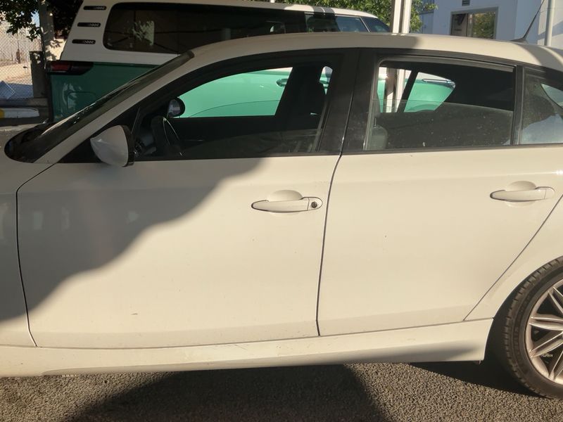 BMW 1er 120d 2009 – снимка 4