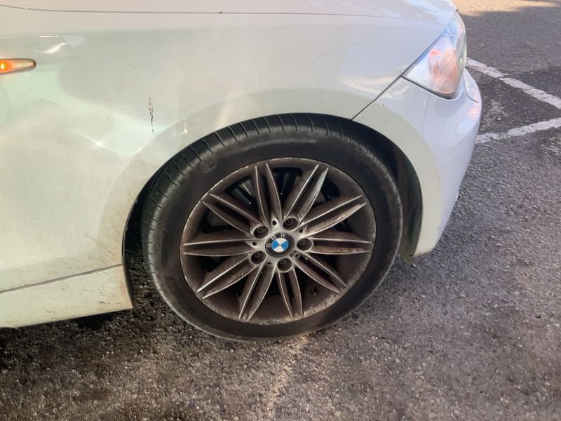 BMW 1er 120d 2009 – снимка 11