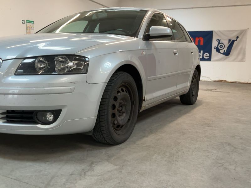 Audi A3 Sportback 2.0 TDI Attraction 2008 – снимка 2