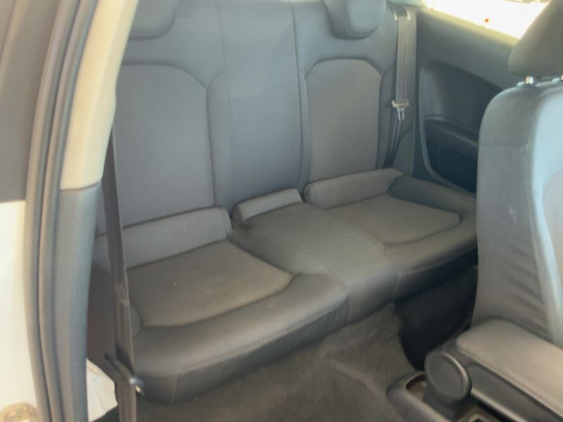 Audi A1 1.6 TDI Admired 2014 – снимка 19