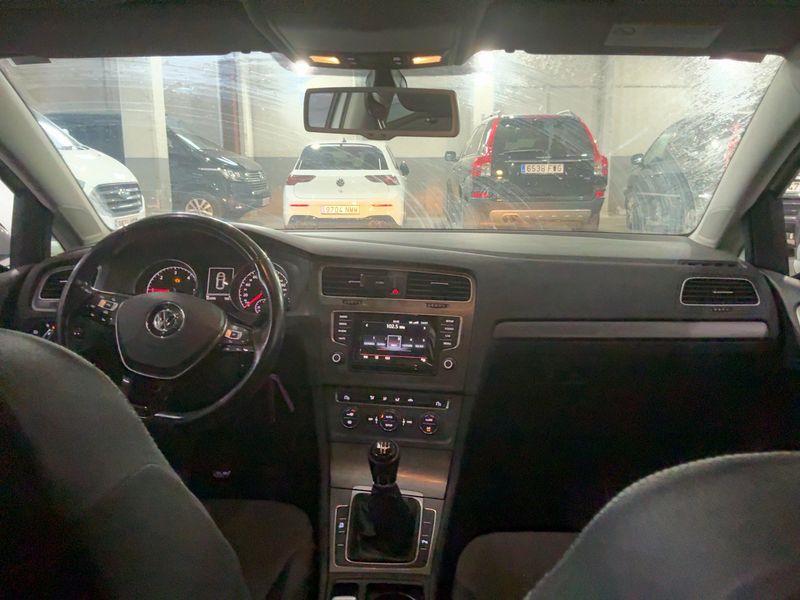 Volkswagen Golf VII 1.6 TDI Advance BlueMotion Tech 2013 – снимка 17