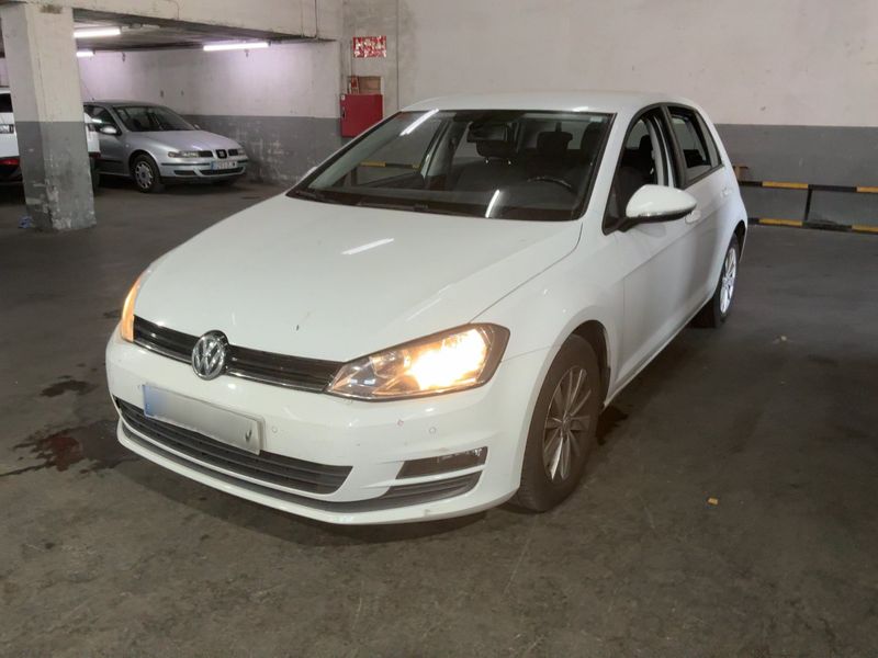 Volkswagen Golf VII 1.6 TDI Advance BlueMotion Tech 2013 – снимка 1