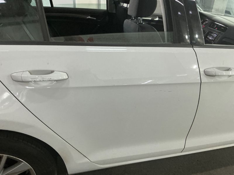 Volkswagen Golf VII 1.6 TDI Advance BlueMotion Tech 2013 – снимка 24