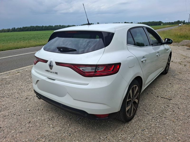 Renault Megane 1.6 dCi Energy Intens 2017 – снимка 5