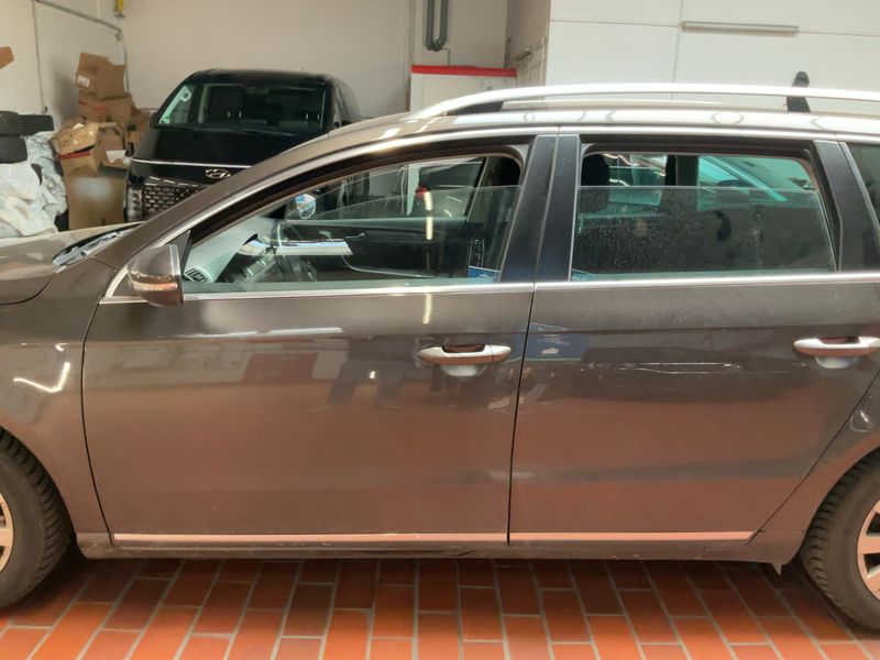 Volkswagen Passat 2.0 TDI Comfortline 4Motion BlueMotion Tech 2013 – снимка 4