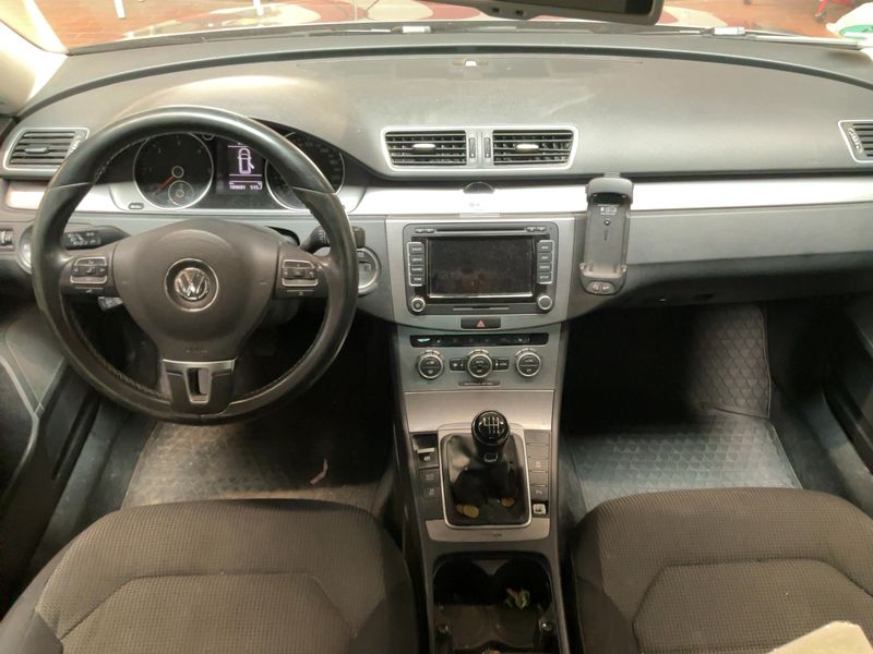 Volkswagen Passat 2.0 TDI Comfortline 4Motion BlueMotion Tech 2013 – снимка 12