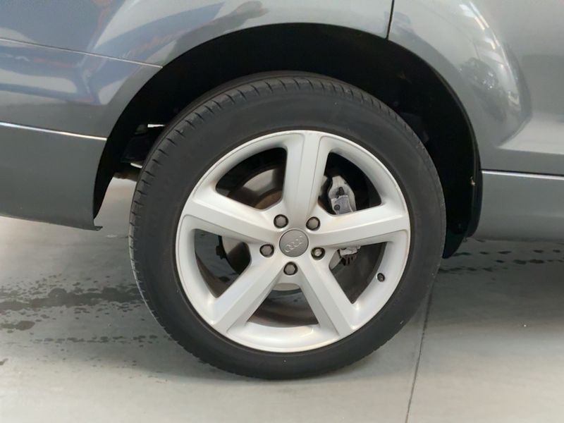 Audi Q7 3.0 V6 TDI quattro 2013 – снимка 9