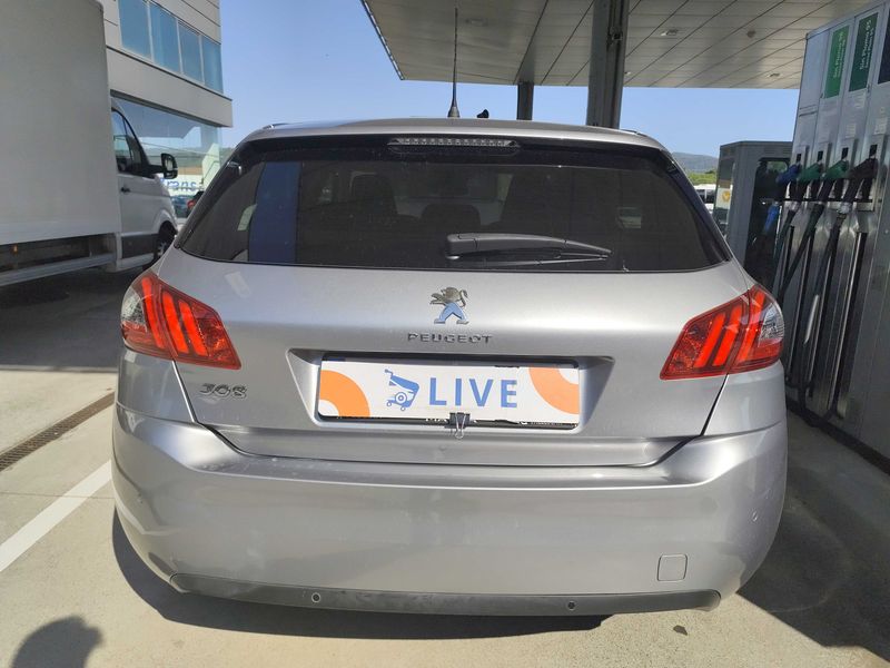 Peugeot 308 1.5 Blue-HDi Allure 2019 – снимка 4