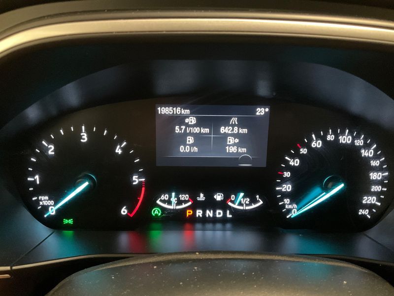Ford Focus 1.5 TDCi EcoBlue Cool&Connect 2020 – снимка 18