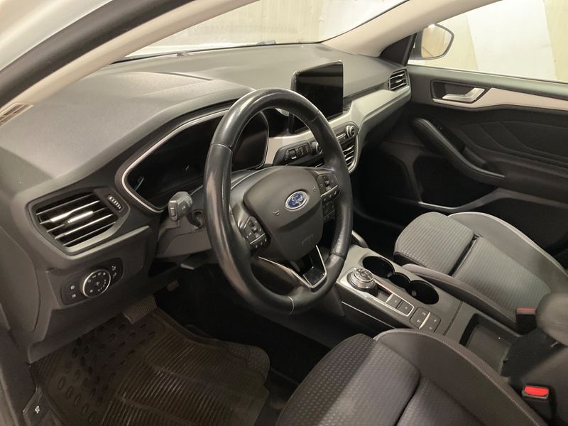 Ford Focus 1.5 TDCi EcoBlue Cool&Connect 2020 – снимка 41