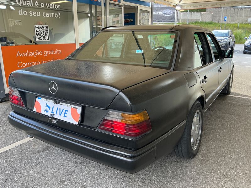 Mercedes-Benz E-Klasse D 200 1985 – снимка 2