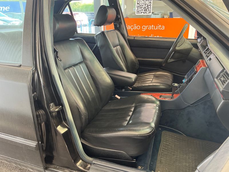 Mercedes-Benz E-Klasse D 200 1985 – снимка 3