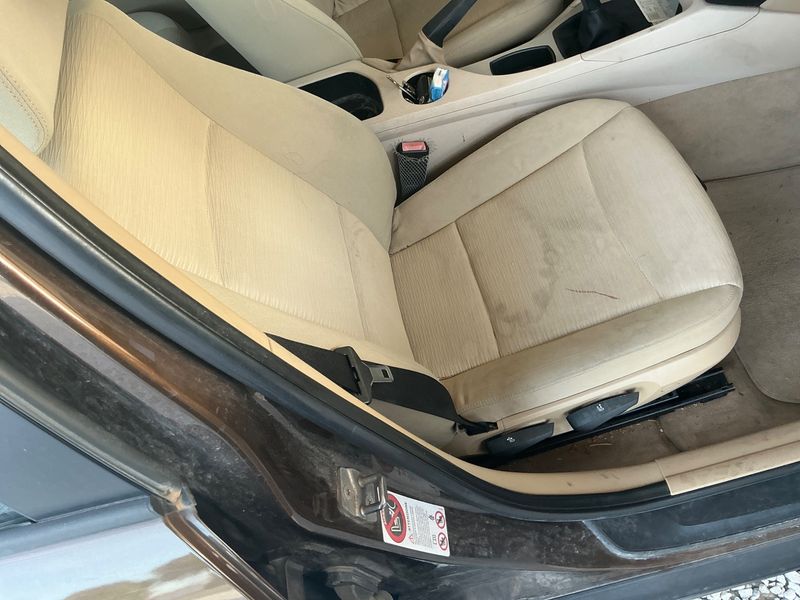 BMW X1 xDrive 20d 2010 – снимка 27