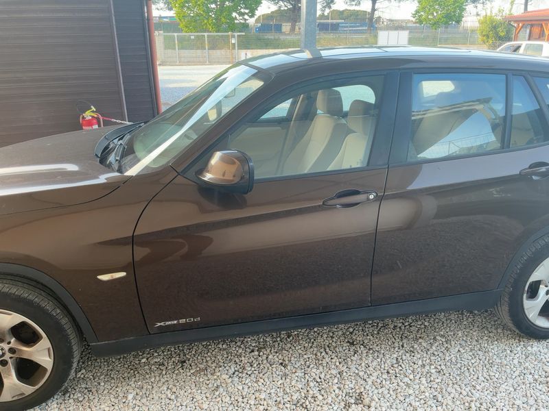 BMW X1 xDrive 20d 2010 – снимка 4
