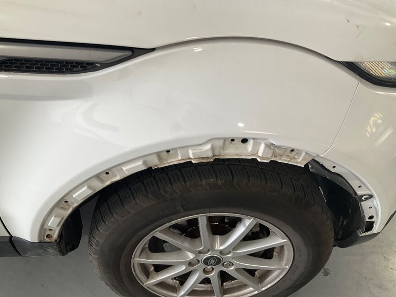 Land Rover Evoque 2.2 Td4 Pure 2013 – снимка 22