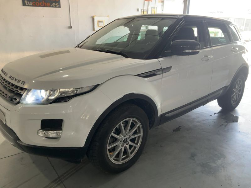 Land Rover Evoque 2.2 Td4 Pure 2013 – снимка 2