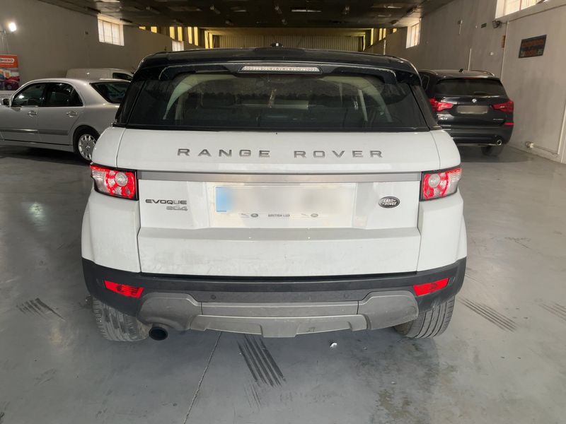 Land Rover Evoque 2.2 Td4 Pure 2013 – снимка 7