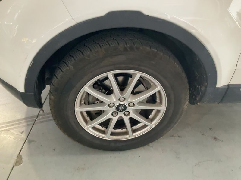 Land Rover Evoque 2.2 Td4 Pure 2013 – снимка 3