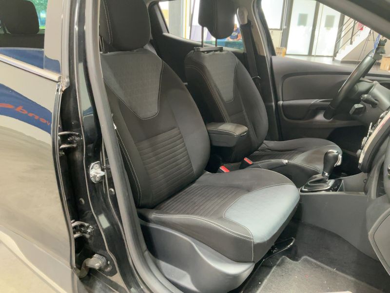 Renault Clio 1.2 TCe Intens 2015 – снимка 16