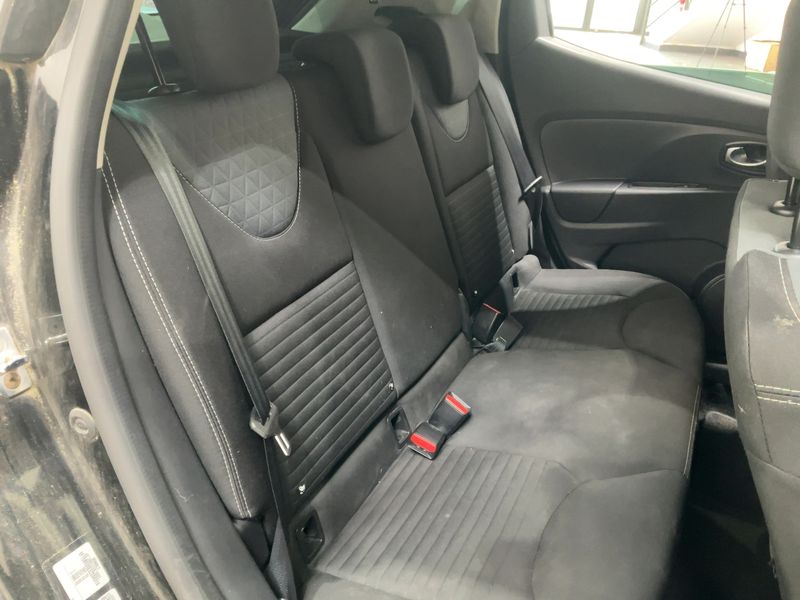 Renault Clio 1.2 TCe Intens 2015 – снимка 19