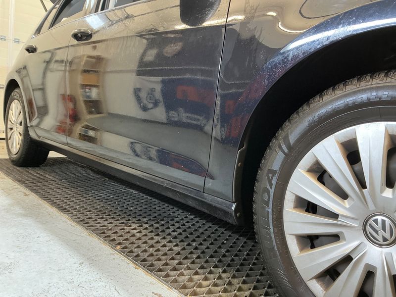Volkswagen Golf VII 1.0 TSI Trendline BlueMotion Tech 2018 – снимка 24