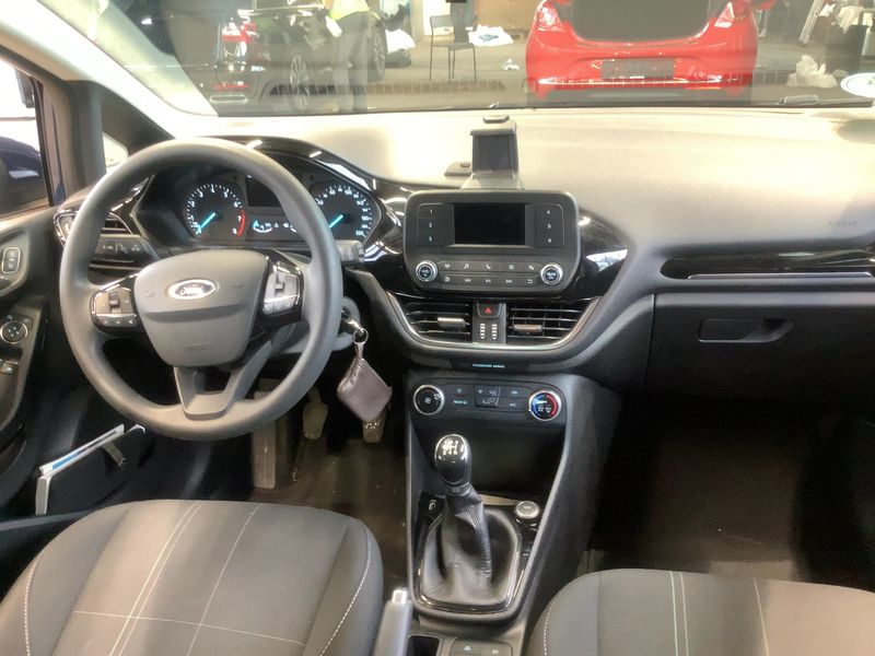 Ford Fiesta 1.1 Trend 2018 – снимка 17