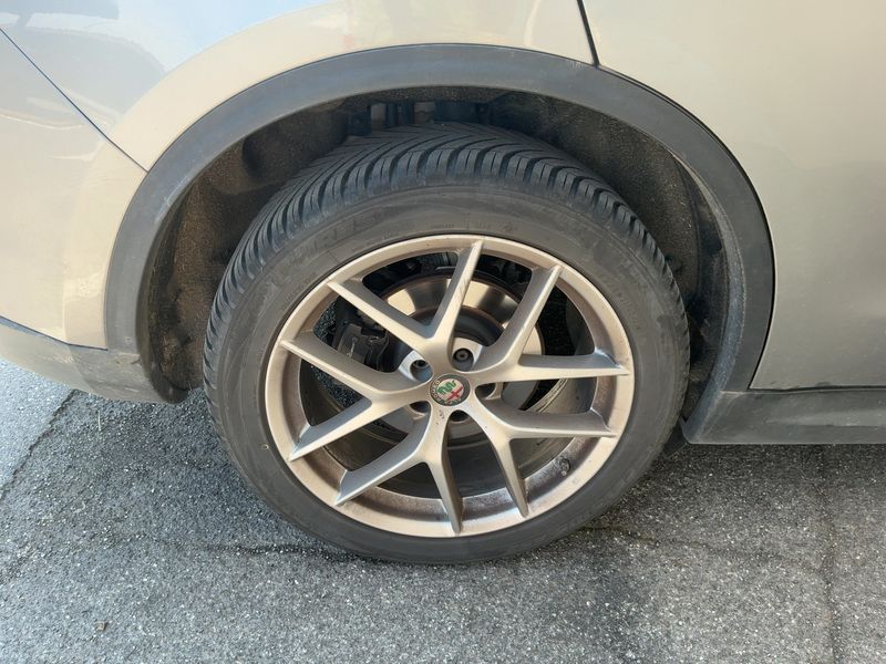 Alfa Romeo Stelvio 2.0 Turbo Executive Q4 2018 – снимка 9