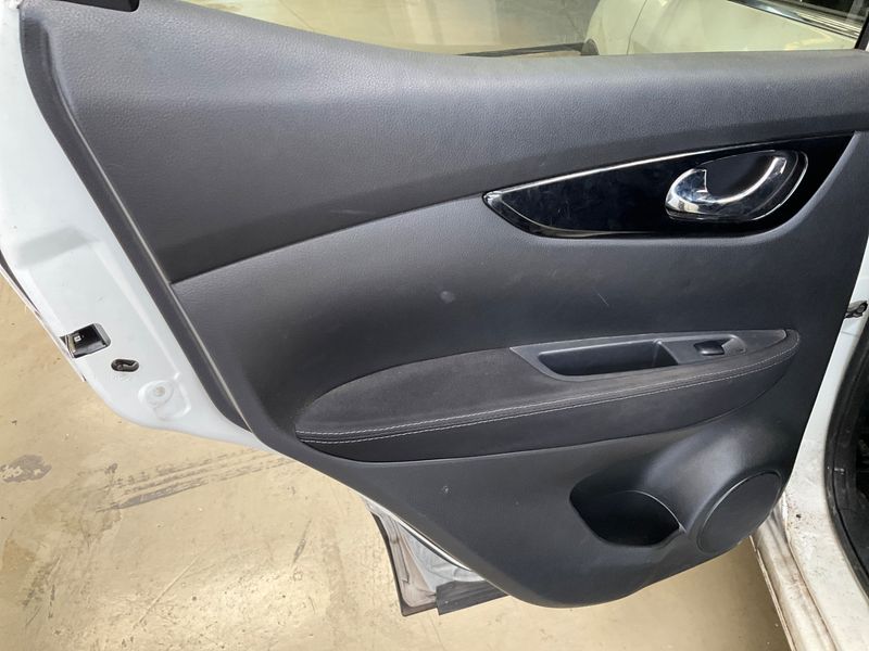 Nissan Qashqai 1.5 Turbodiesel 360 2014 – снимка 36