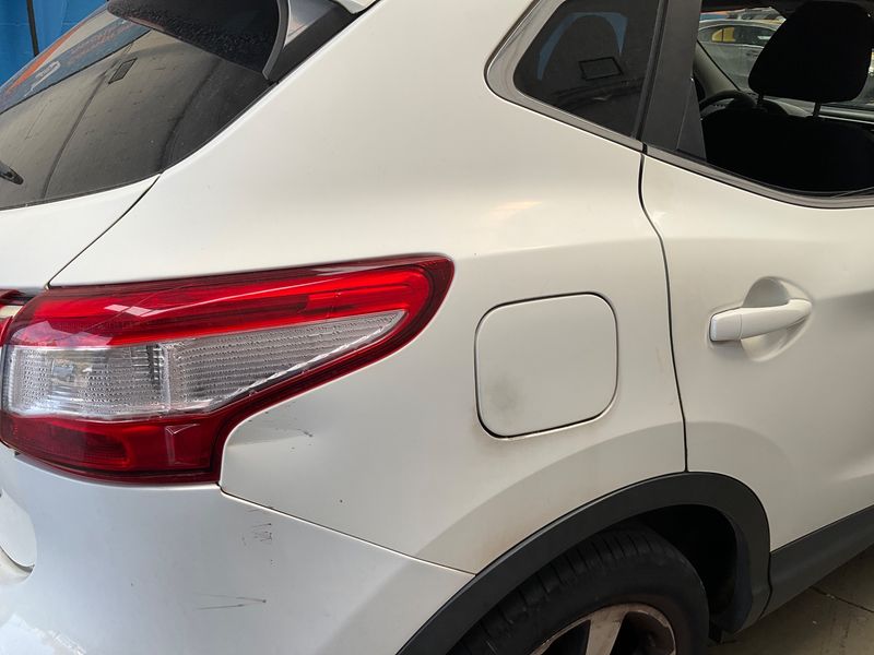 Nissan Qashqai 1.5 Turbodiesel 360 2014 – снимка 23