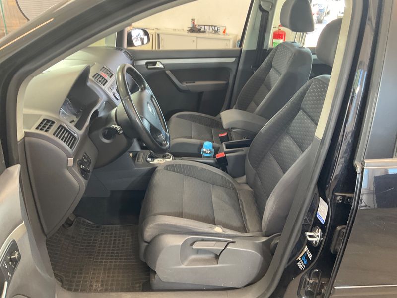 Volkswagen Touran 1.9 TDI Trendline 2007 – снимка 3