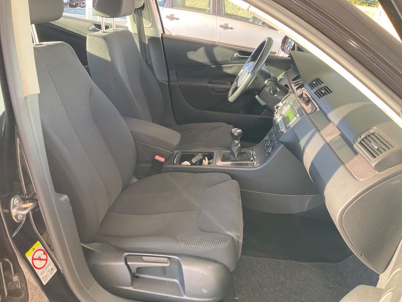 Volkswagen Passat 2.0 TDI Edition 2008 – снимка 3