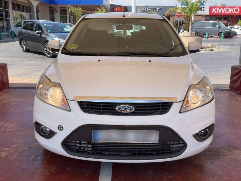Ford Focus 1.6 TDCi Trend 2010 – снимка 14