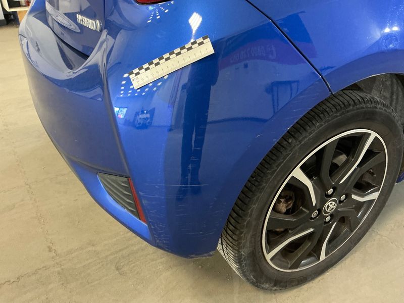 Toyota Yaris 1.5 Hybrid Collection 2018 – снимка 31