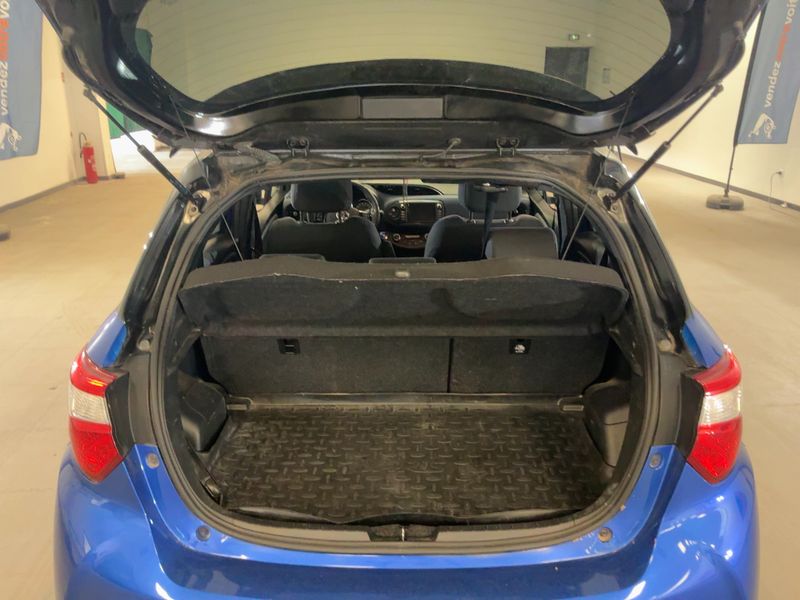 Toyota Yaris 1.5 Hybrid Collection 2018 – снимка 15