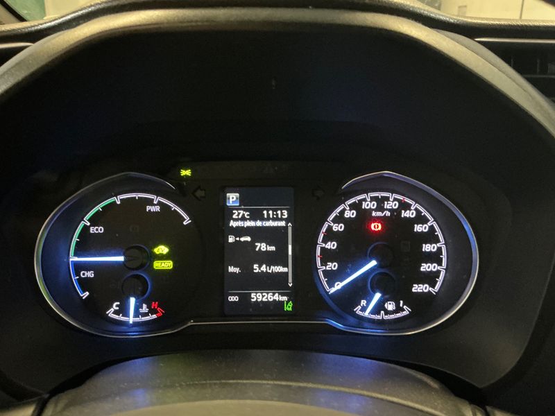 Toyota Yaris 1.5 Hybrid Collection 2018 – снимка 18