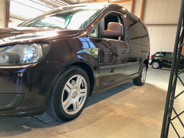 Volkswagen Caddy 1.6 TDI Maxi Roncalli 2012 – снимка 2