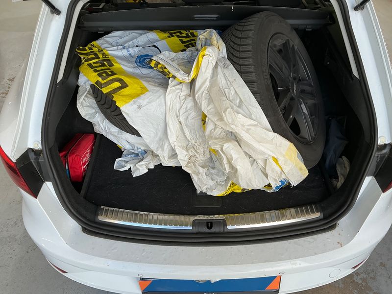 Seat Leon 2.0 TDI Xcellence 2018 – снимка 36