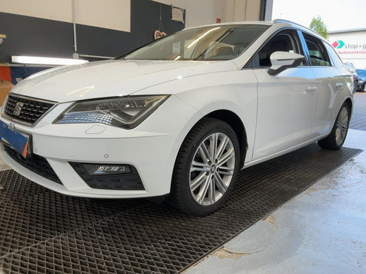 Seat Leon 2.0 TDI Xcellence 2018 – снимка 2