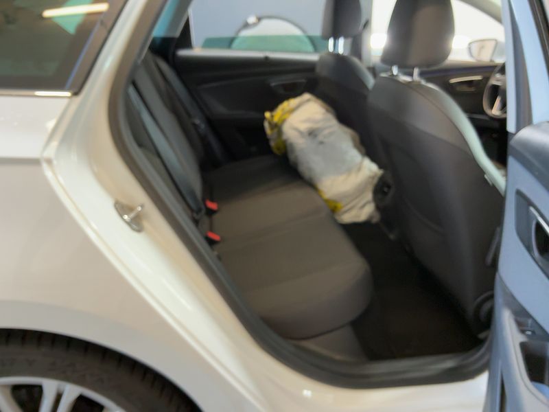 Seat Leon 2.0 TDI Xcellence 2018 – снимка 20