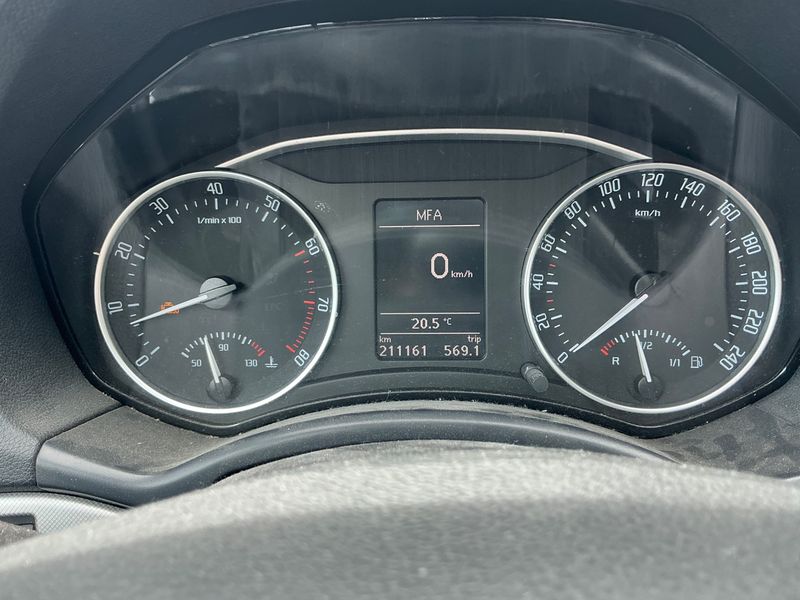 Skoda Octavia 1.2 TSI Elegance 2012 – снимка 4