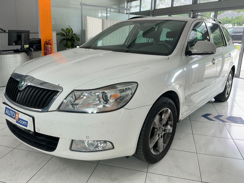 Skoda Octavia 1.2 TSI Elegance 2012 – снимка 1