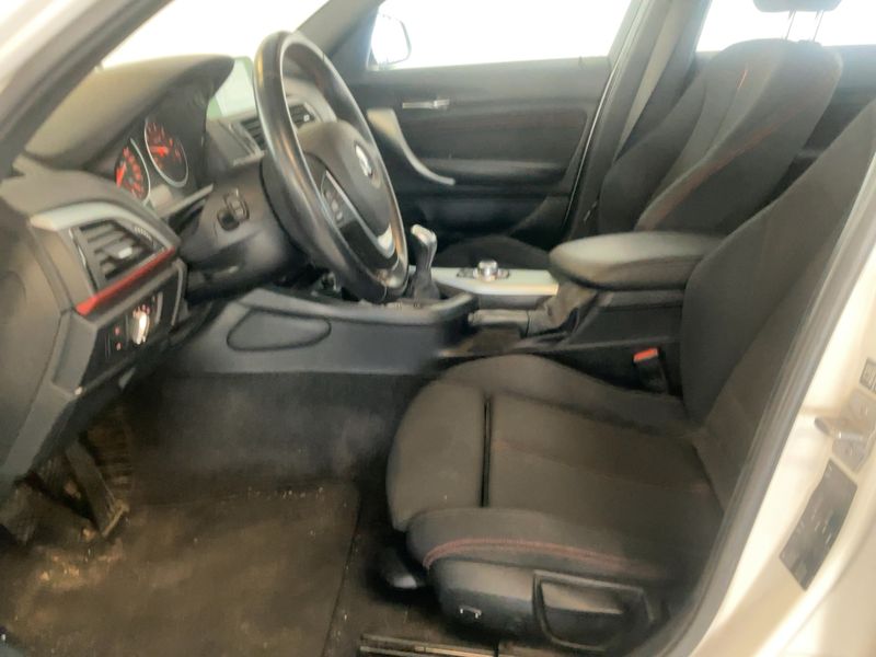 BMW 1er 118i 2013 – снимка 17