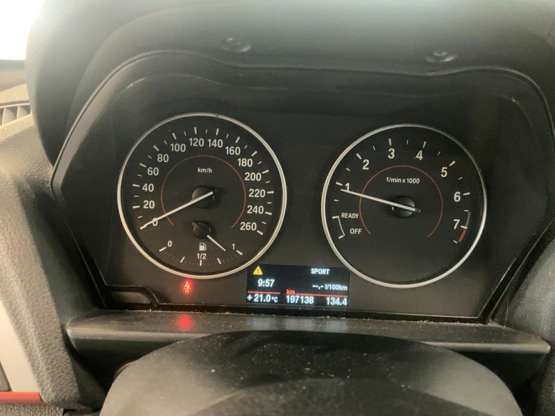 BMW 1er 118i 2013 – снимка 19