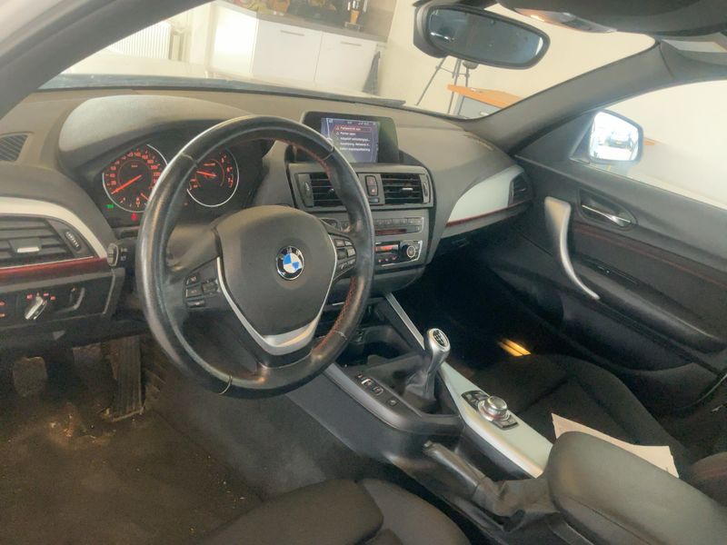 BMW 1er 118i 2013 – снимка 18